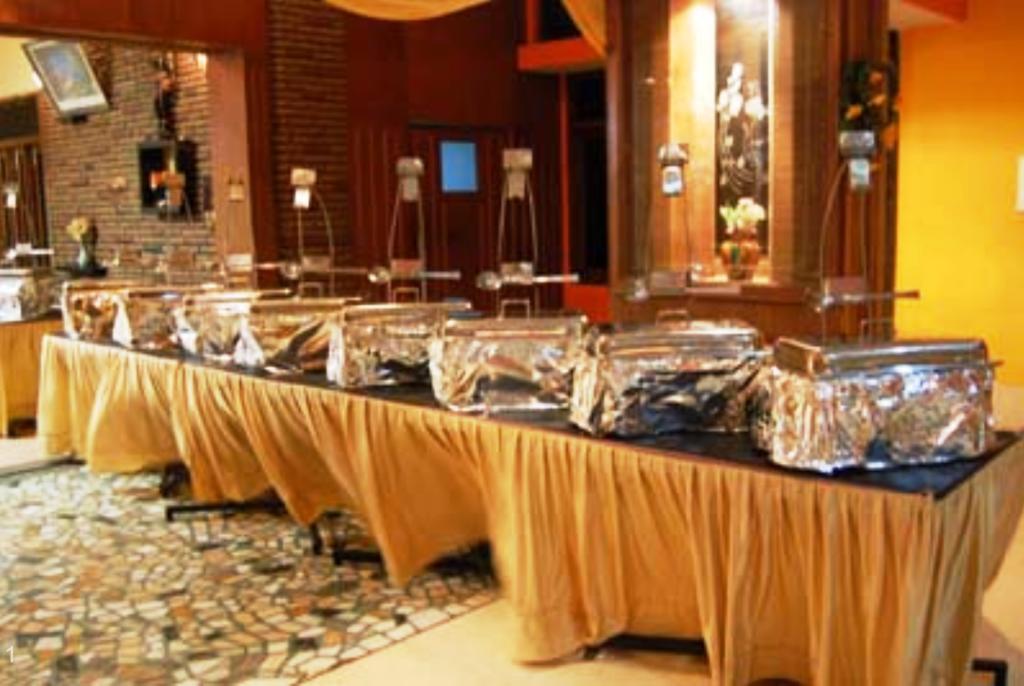 Hotel Kings Retreat Patiala Bagian luar foto