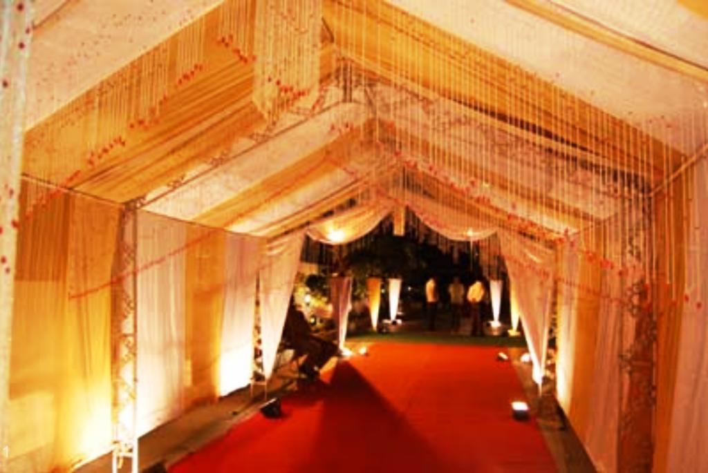 Hotel Kings Retreat Patiala Bagian luar foto